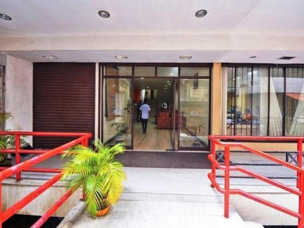 Hotel Srinivas Kochi Dış mekan fotoğraf