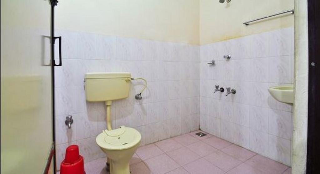 Hotel Srinivas Kochi Dış mekan fotoğraf