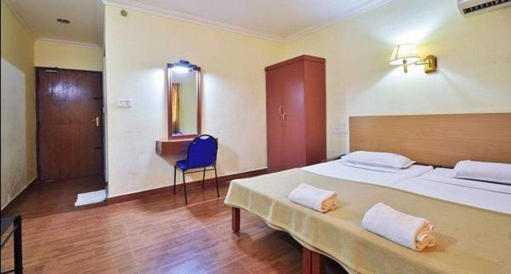 Hotel Srinivas Kochi Dış mekan fotoğraf