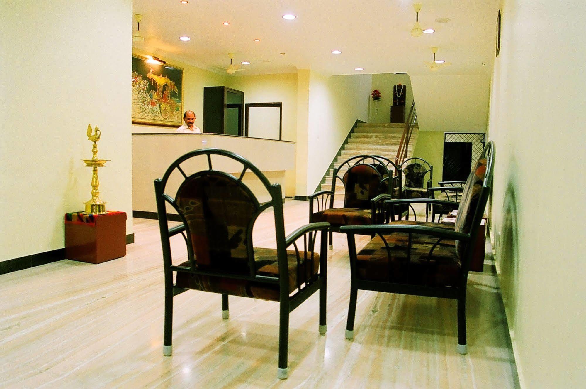 Hotel Srinivas Kochi Dış mekan fotoğraf